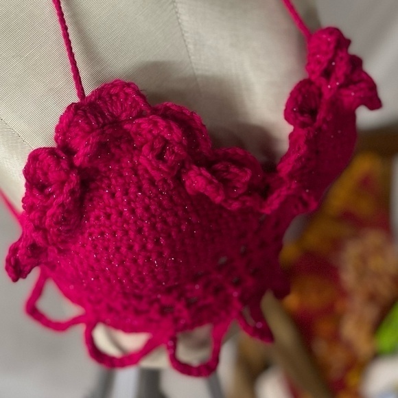 HOT PINK CROCHETED FESTIVAL OR SWIM TOP - Picture 5 of 8